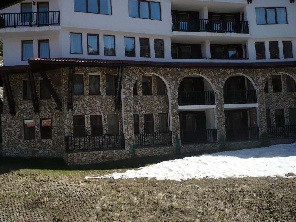 Apartment Snezhanka Pamporovo Exterior photo